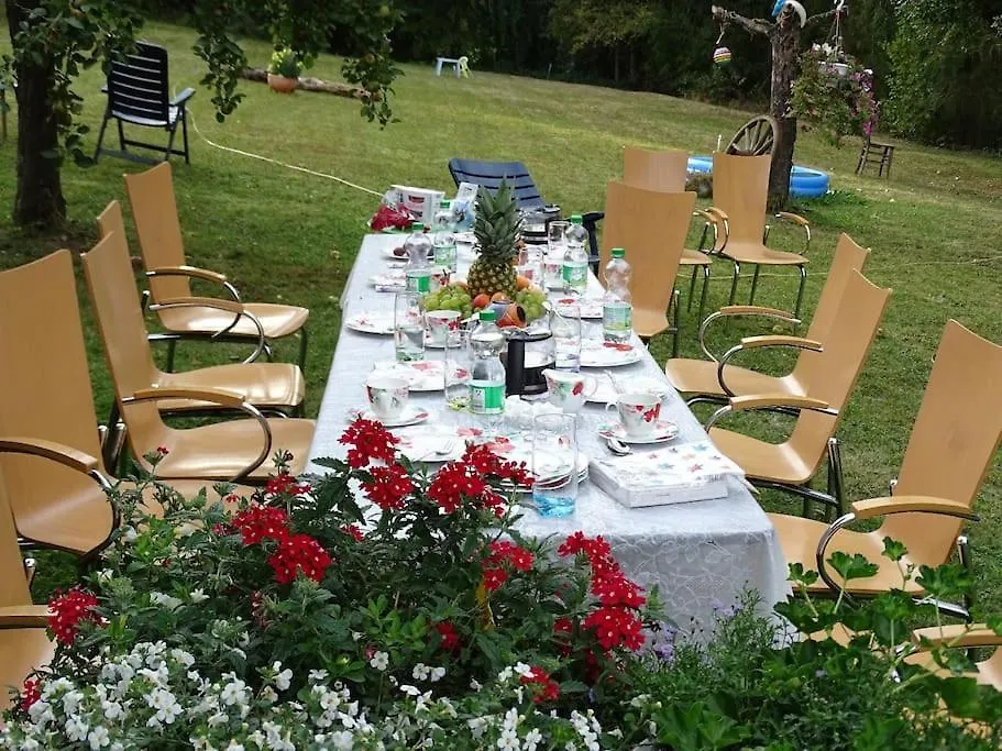 4 Km Zu A7 Und A71, Idylle Am Bach, Grosser Garten Euerbach